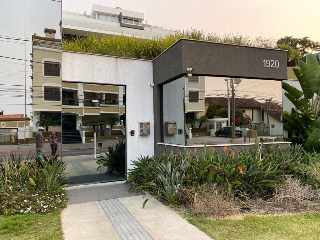 Apartamento Design Com Piscina E Vista Espetacular Florianopolis Ngoại thất bức ảnh
